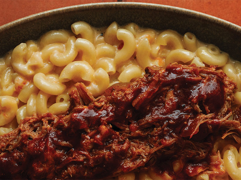 Big Feast Pulled Pork Mac + Cheese